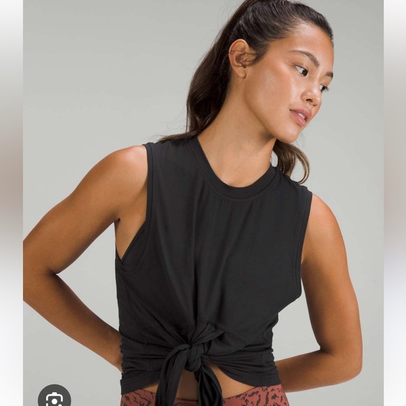 Lululemon Modal-Silk Blend Tie-Front Yoga Tank Top Black Size 6 - Picture 1 of 4